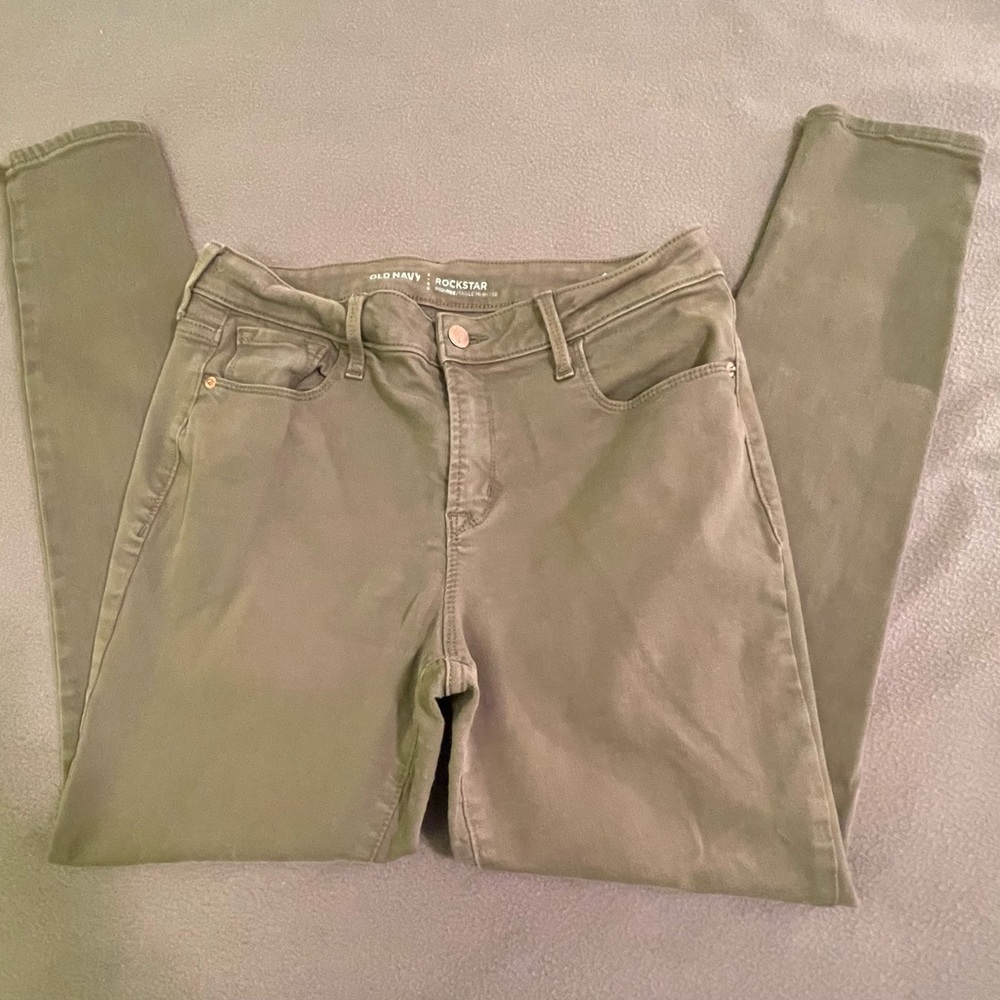 Old Navy Rockstar Mid-Rise Skinny Jeans. Olive Green. Size 10. - Picture 3 of 11